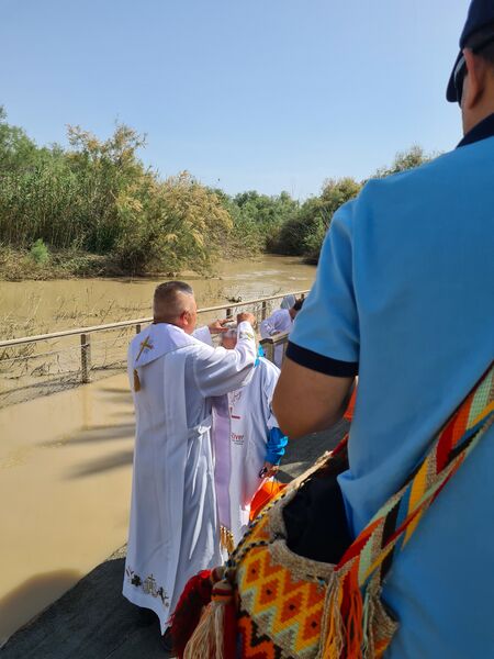 File:JordanRiver Baptise 20230422 153142.jpg