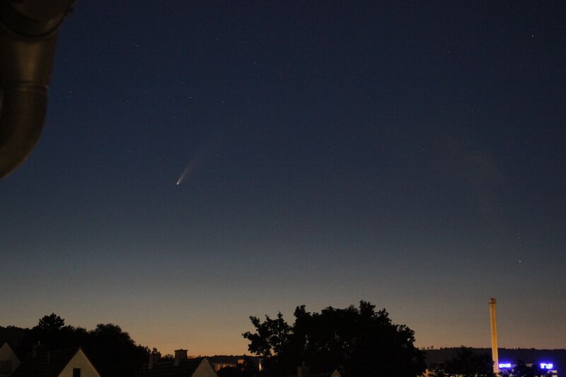 File:Comet NEOWISE2020.jpeg